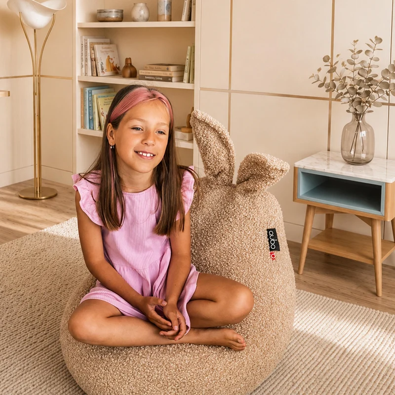 Pouf pour enfant Baby Rabbit – tissu FLUFFY doux et moelleux
