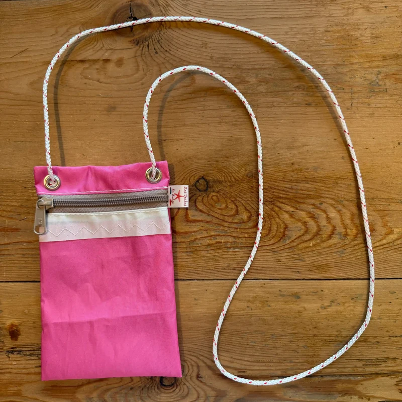 Pochette téléphone bandoulière - produit unique