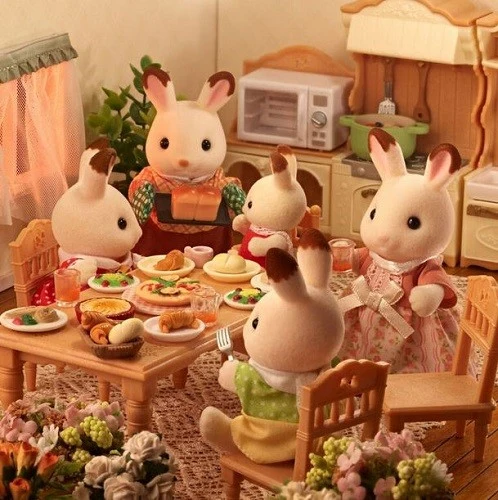 Calico Critters Chocolate Rabbit Family / Famille Lapin Chocolat