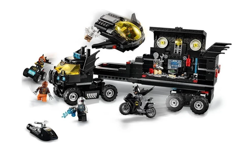 Lego DC Super Heroes Batman Mobile Bat Base / La Base Mobile de Batman - 76160