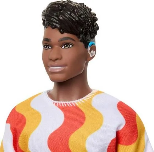 Barbie Fashionista Hearing Aids Ken Doll - Poupée avec Appareils auditifs
