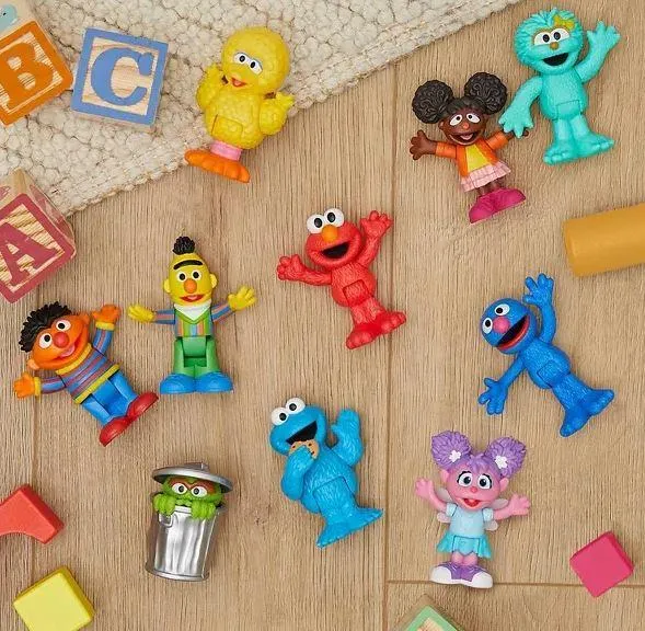 Sesame Street Neighborhood Friends Deluxe Pack / Ensemble de luxe des amis du quartier