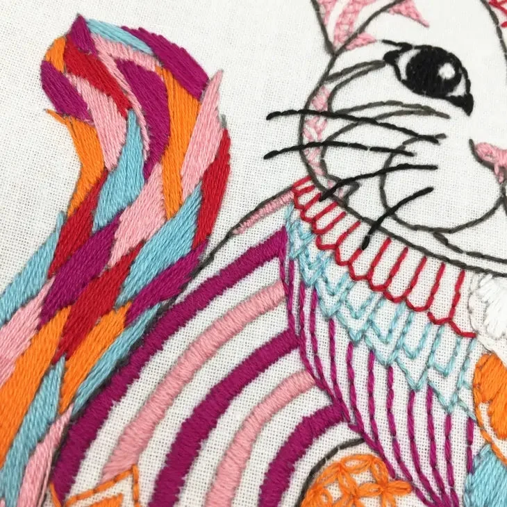 Kit Broderie Chat – Loisirs créatifs DIY pour débutants et amoureux des chats