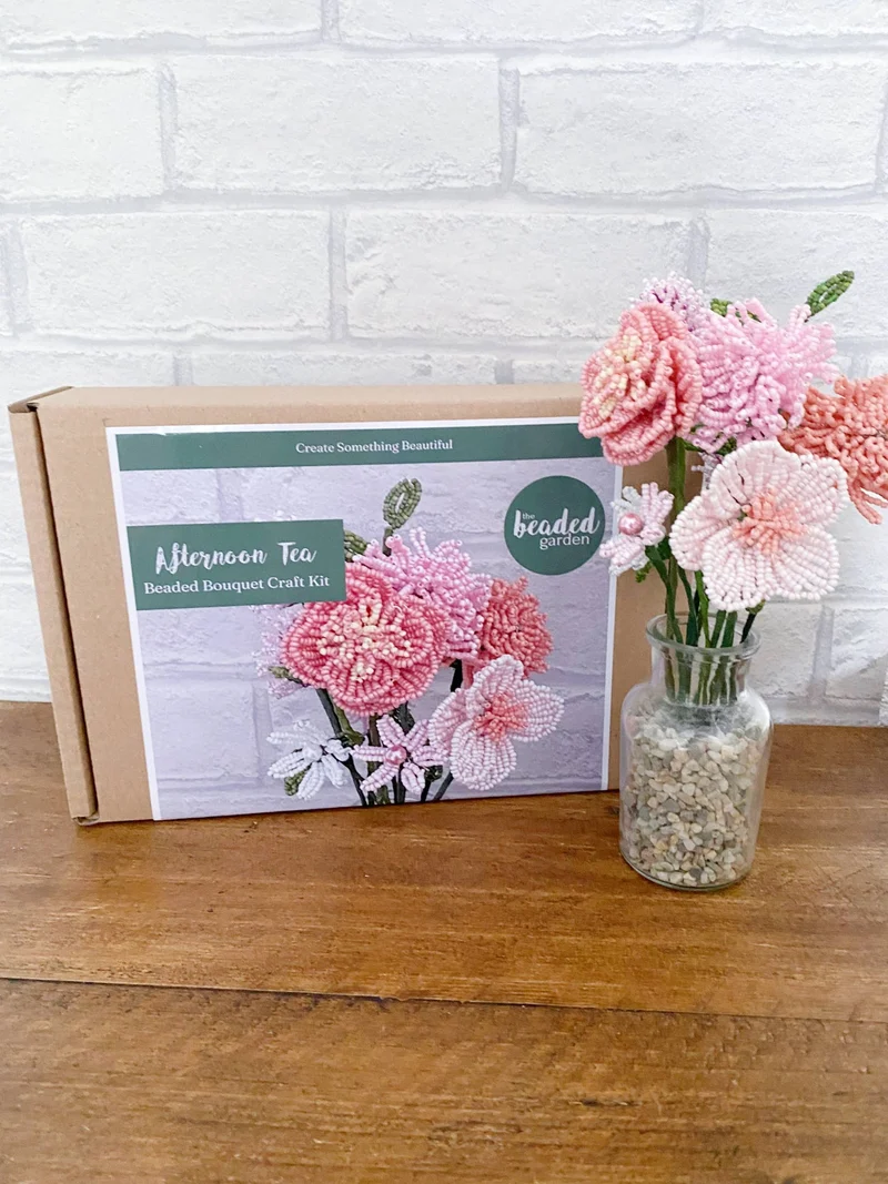 Kit de bricolage pour vase à thé Afternoon. Une idée cadeau créative.