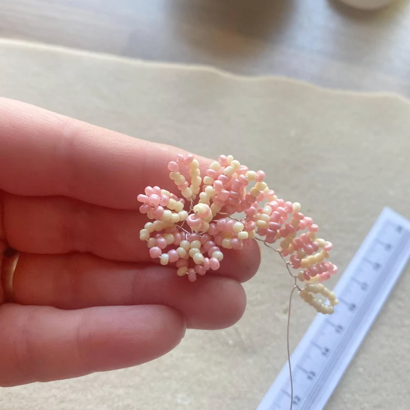 Kit de création de fleurs perlées - Pivoine. Une idée cadeau créative.