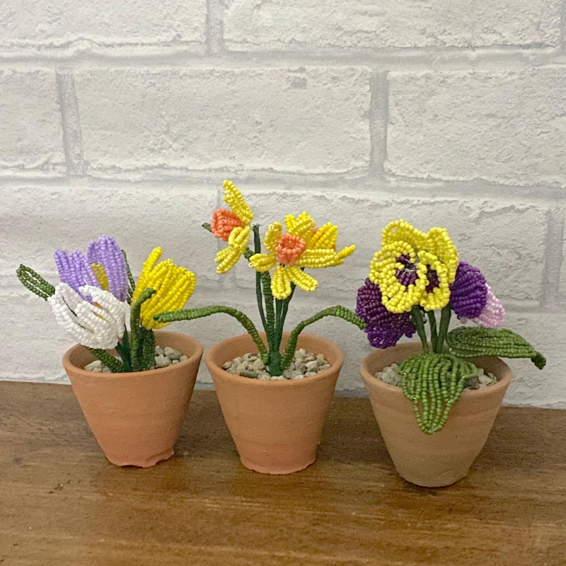 Kit de bricolage floraisons printanières pour adultes. Cadeau créatif.