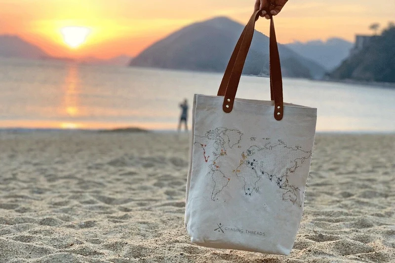 Sac fourre-tout Stitch Your Travels - Toile naturelle avec poignées en cuir Beige