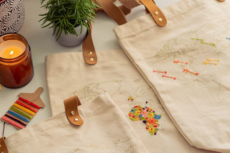 Sac fourre-tout Stitch Your Travels - Toile naturelle avec poignées en cuir Beige