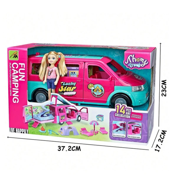 Poupée et sa caravane de camping