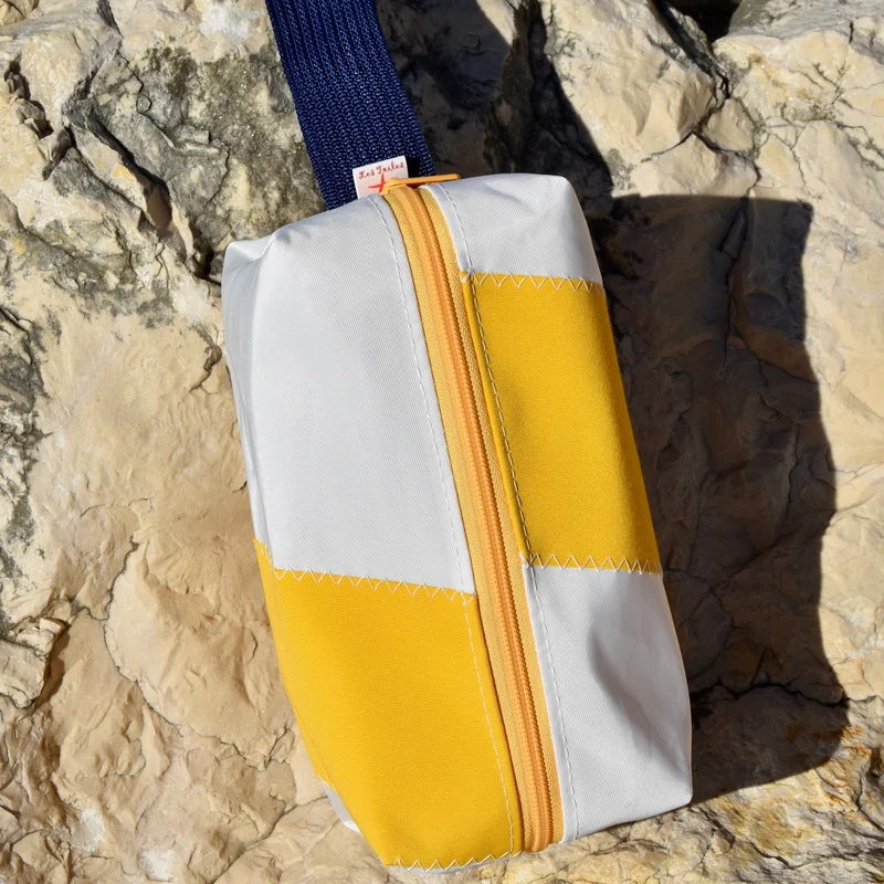 Container Yellow