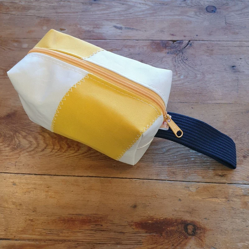 Container Yellow