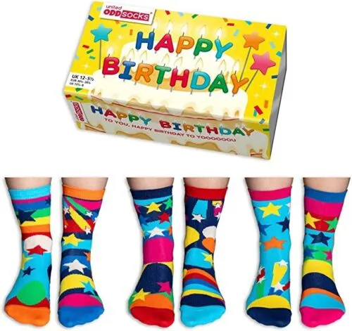 Coffret Chaussettes Happy Birthday Enfant – United Oddsocks | 6 Chaussettes Dépareillées Fun | Taille 30,5-38,5