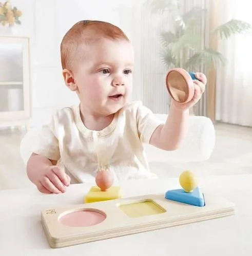Hape Montessori Mirror Shape Puzzle Forme miroir