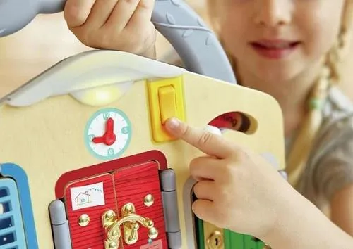 Hape Lock and Learn Playboard - Verrouiller et apprendre plateau de jeu
