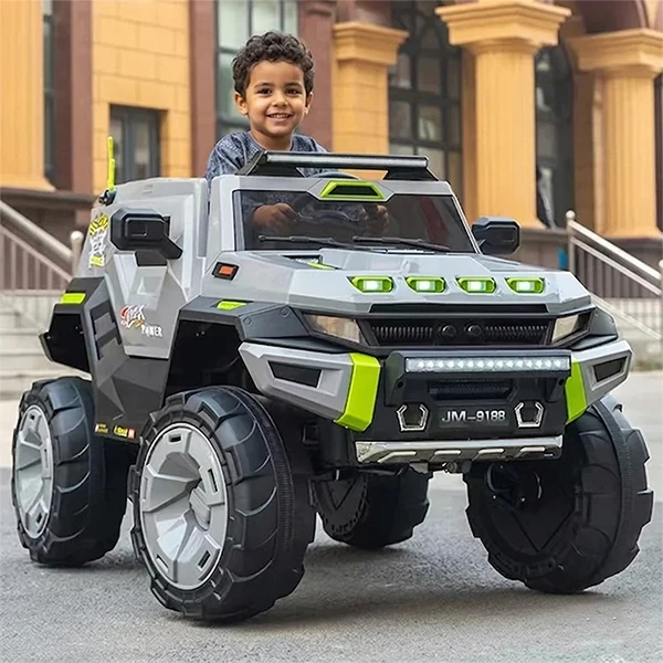 Voiture 4 x 4 à batterie