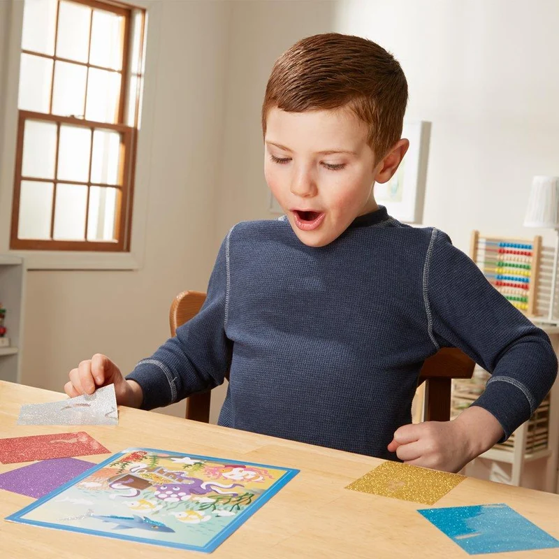 Melissa & Doug Mess-Free Glitter Underwater Scenes / Scènes sous-marines scintillantes sans dommages
