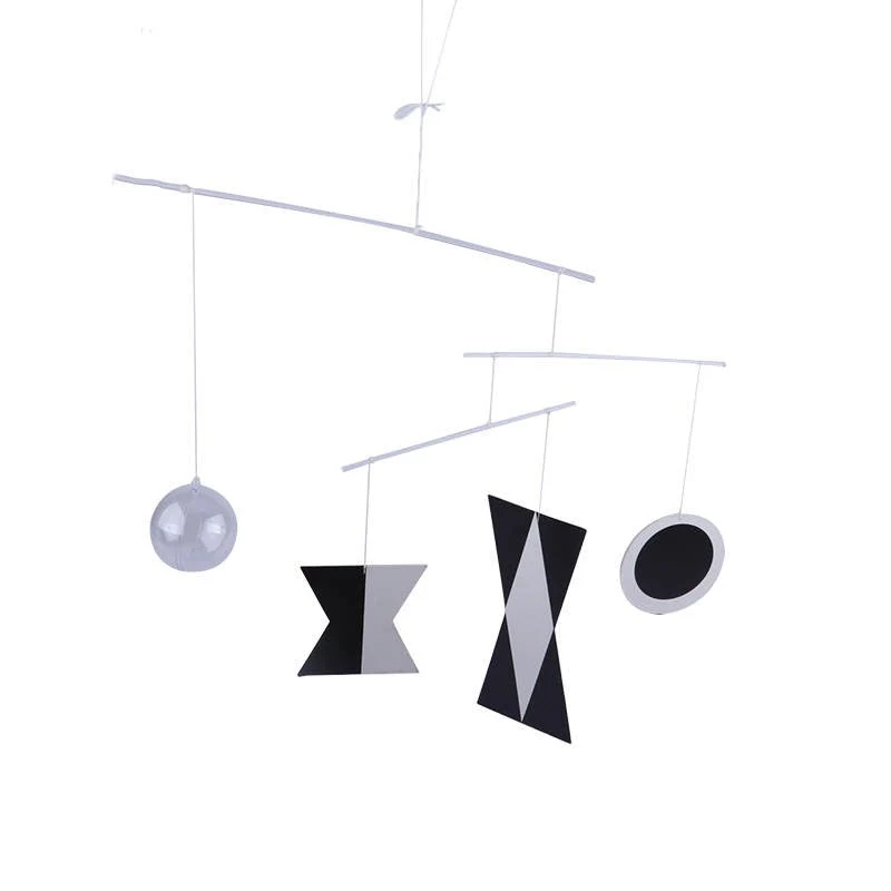 Mobiles Montessori pour bébés