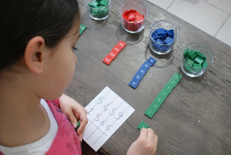 Timbres Mathématiques Montessori