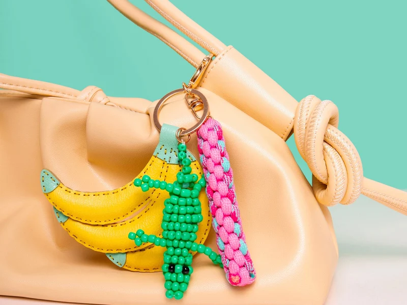 Kit Canette Bag Charm Pshiiit Tropical Juice – Kit DIY Porte-clé Banane