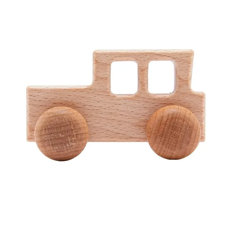 Voiture en bois pour bébé