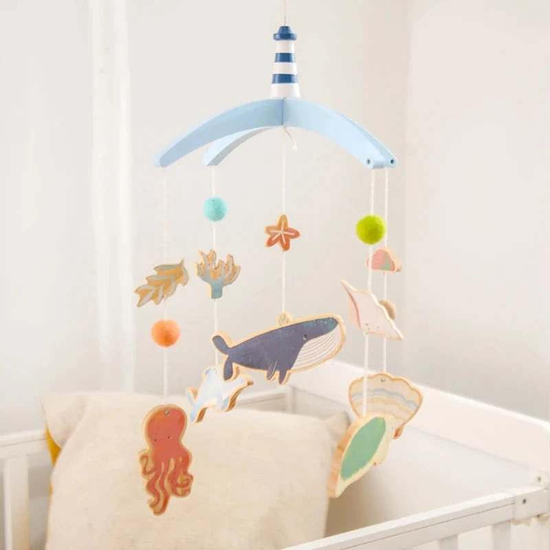Mobile musical en bois pour bébé – Hochet suspendu