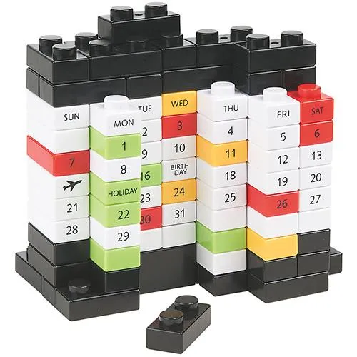Perpetual Puzzle Calendar / Calendrier perpétuel de casse-tête