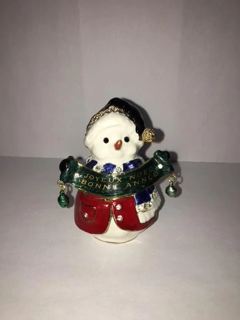 Qifu Snowman Figurine / Bonhomme de neige