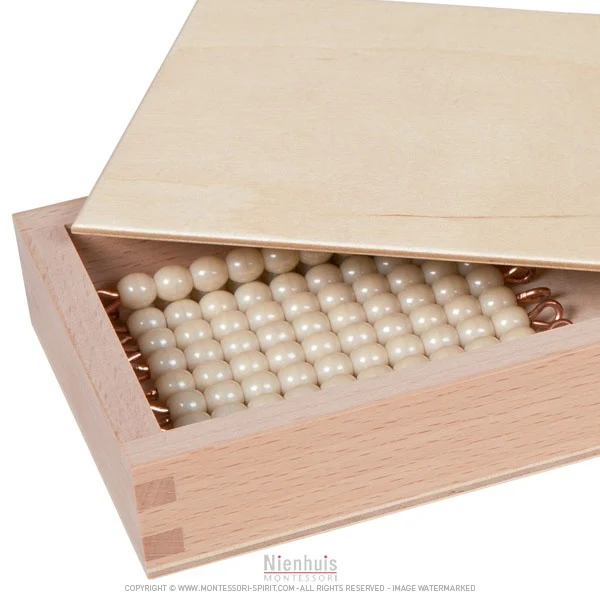Boite de perles pour première table de Seguin indiv. verre