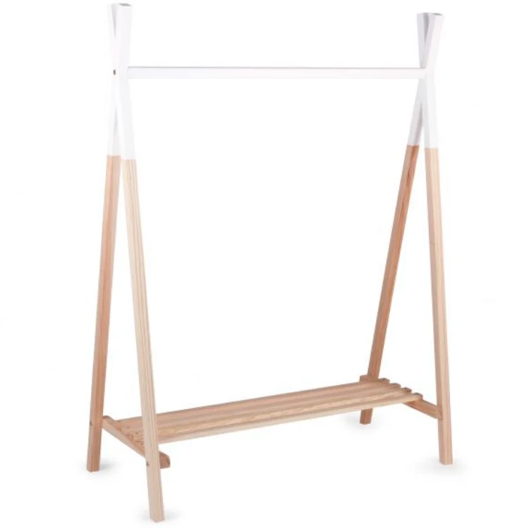 Dressing Montessori