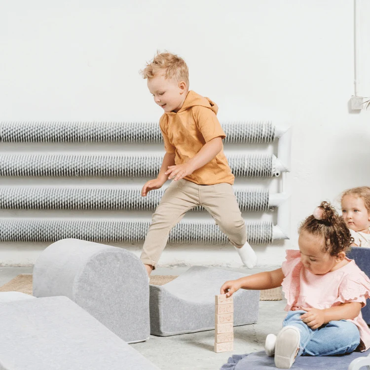 Parcours de Motricité Montessori avec Mini Piscine 🇪🇺