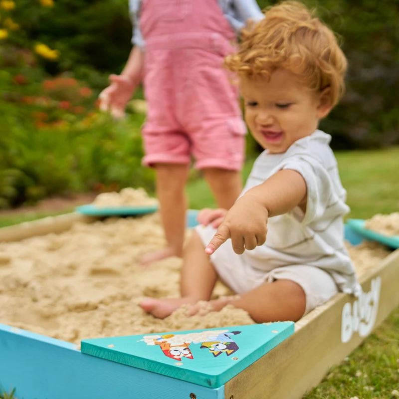 Bac à sable enfant BLUEY avec bâche et couverture bois FSC®
