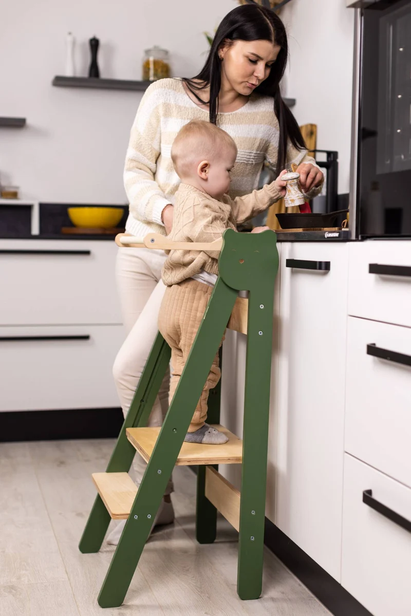 Montessori Lernturm klappbar – Höhenverstellbar & platzsparend