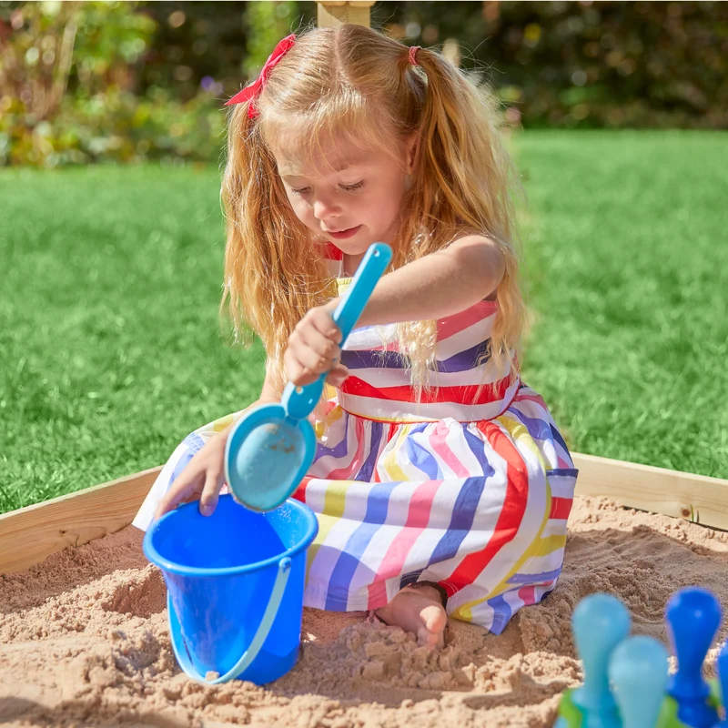 Cabane enfant sur pilotis avec toboggan vert pomme - bois FSC® - COLLINE