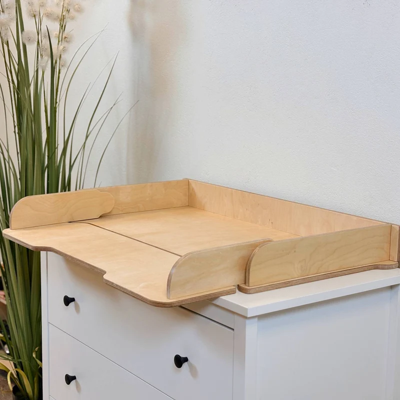 Wickelaufsatz für Kommode aus Holz – platzsparender Wickeltisch Aufsatz