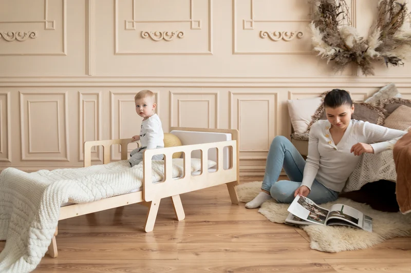 Mitwachsendes Montessori Kinderbett – 2-in-1 Bett & Sofa inkl. Matratze