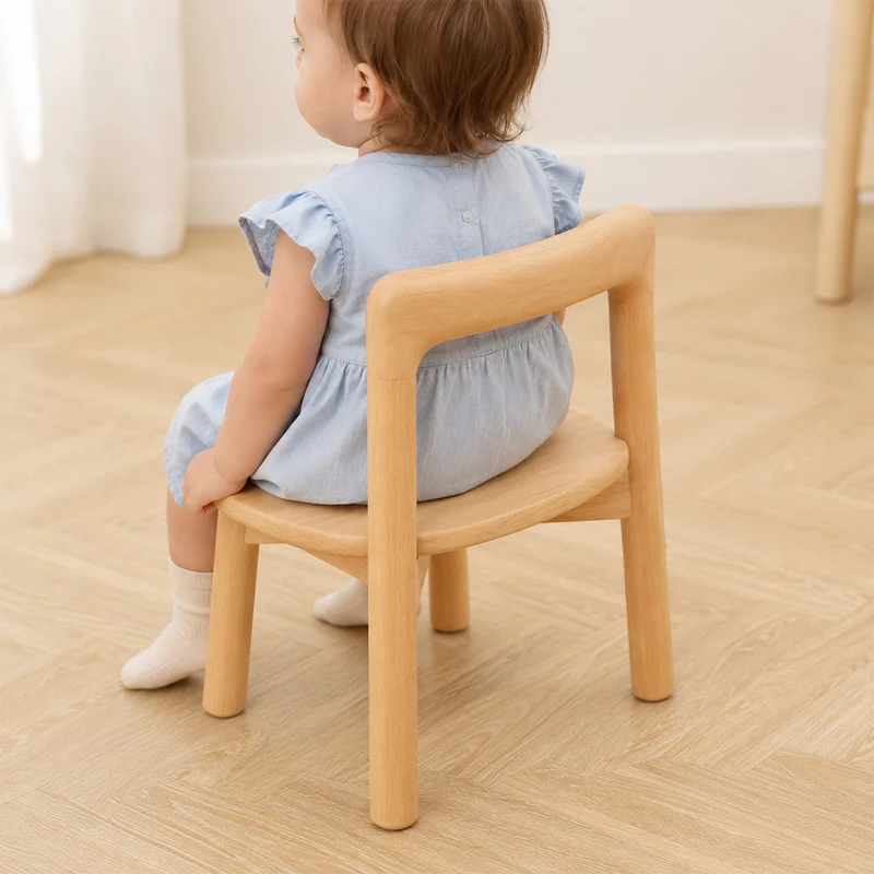 Montessori Niedriger Kinderstuhl aus massivem Buchenholz