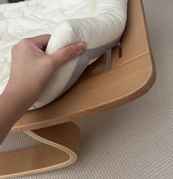 2-in-1 Babyliege aus Buchenholz – Babywippe & Kinder-Schaukelstuhl
