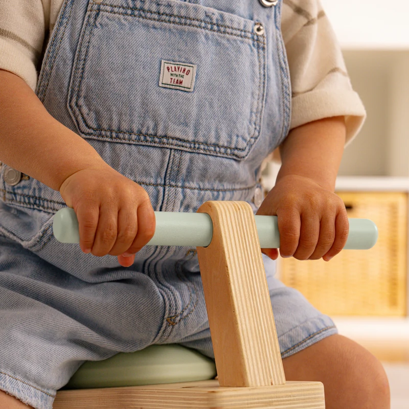 Ballon sauteur en bois FSC® pour enfant dès 1 an