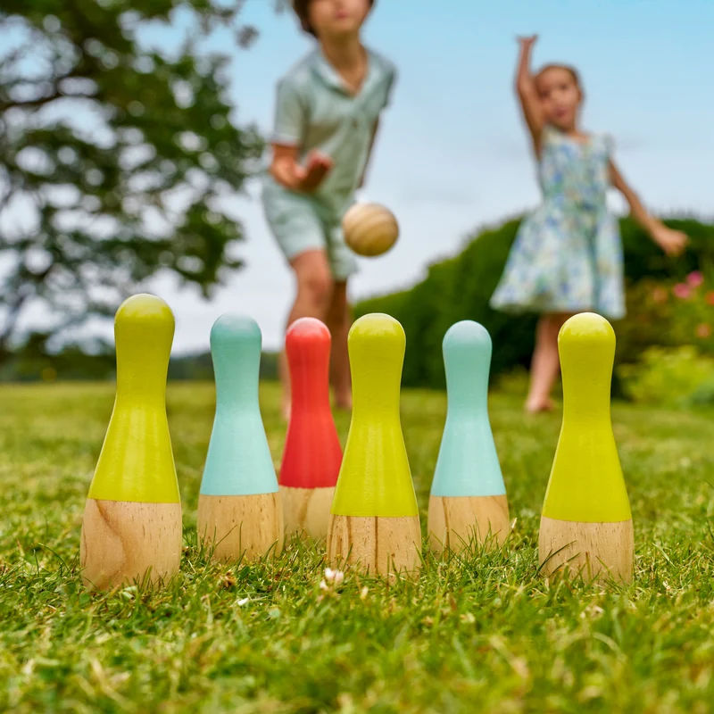 Quilles extérieures en bois FSC® dès 3 ans