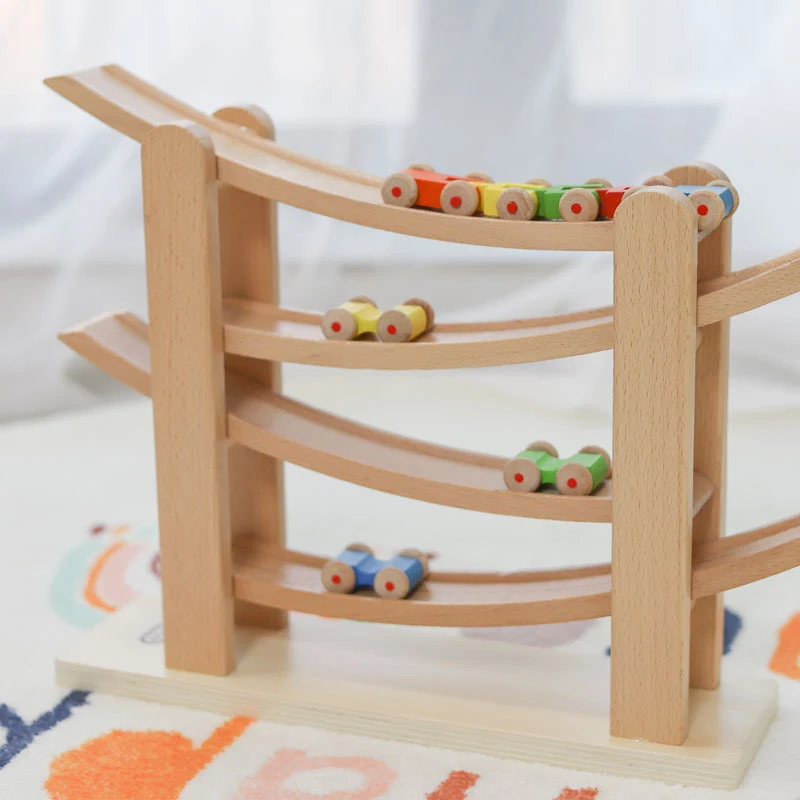 Montessori Rennbahn Buche – Kugelbahn mit 5 Autos