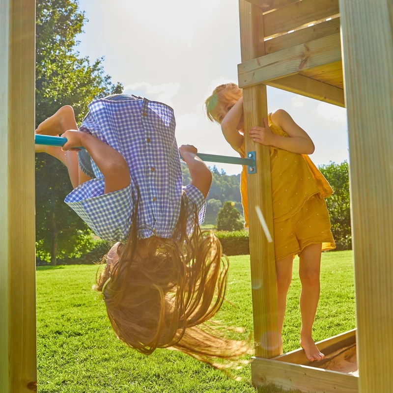 AIre de jeux tour avec mur d'escalade et toboggan - bois FSC® - H270 cm - CLÉMATITE SKYWOOD