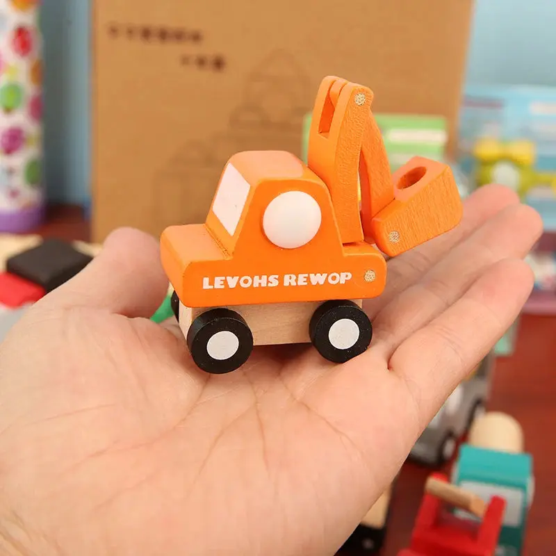 Lot de 12 Mini Voitures en Bois - Jouet Educatif pour Enfants dès 3 Ans