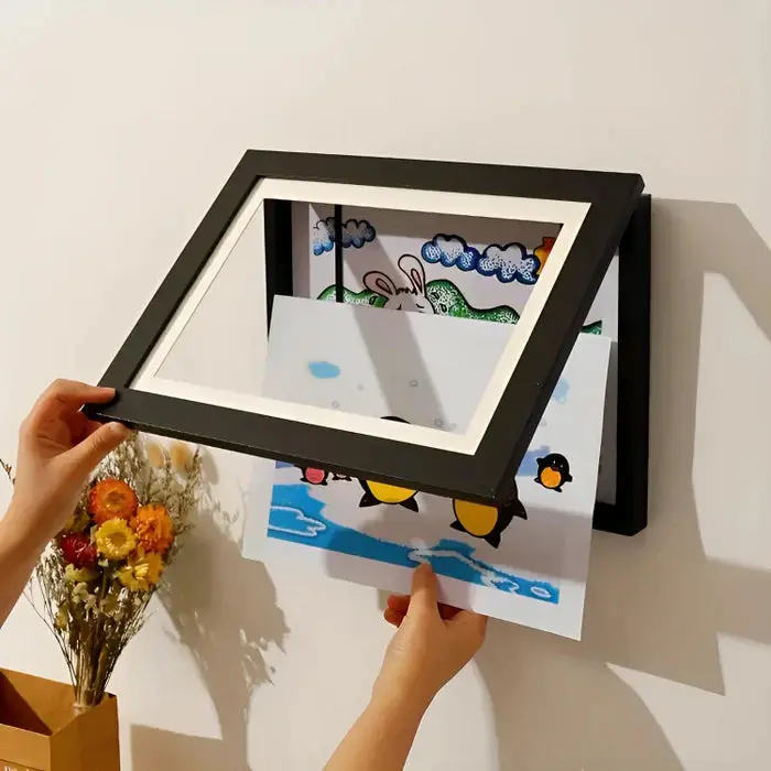 Cadre pour les dessins de vos enfants - ouverture magnétique et réserve de dessin avec élastique