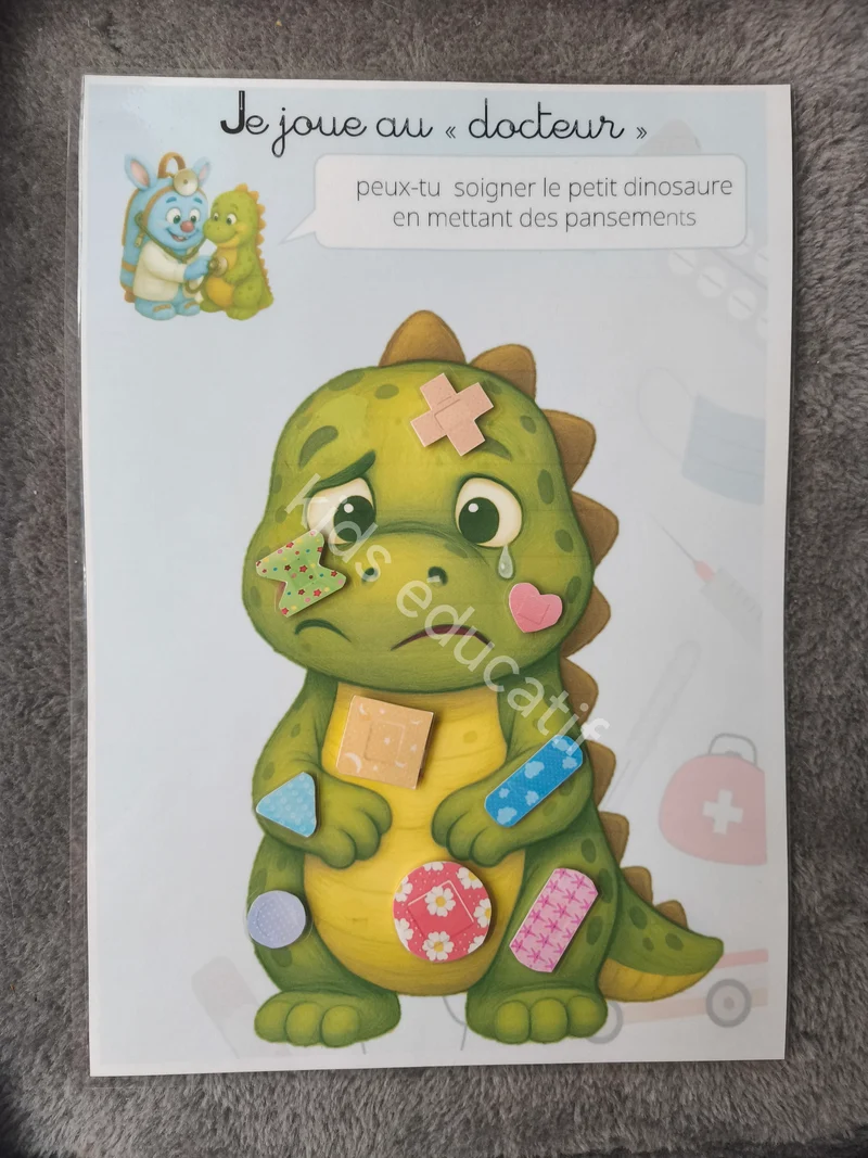 Mes petites mains découvrent le coffre à jouets – Cahier d’activités 2-3 ans