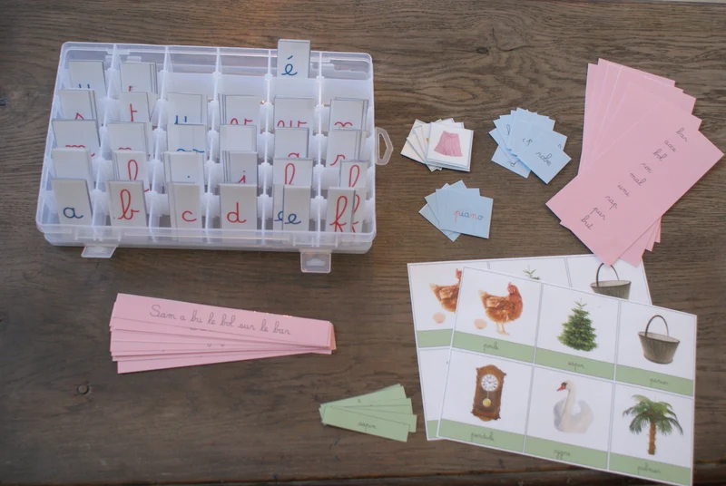 Séries de Lecture Montessori Cursives