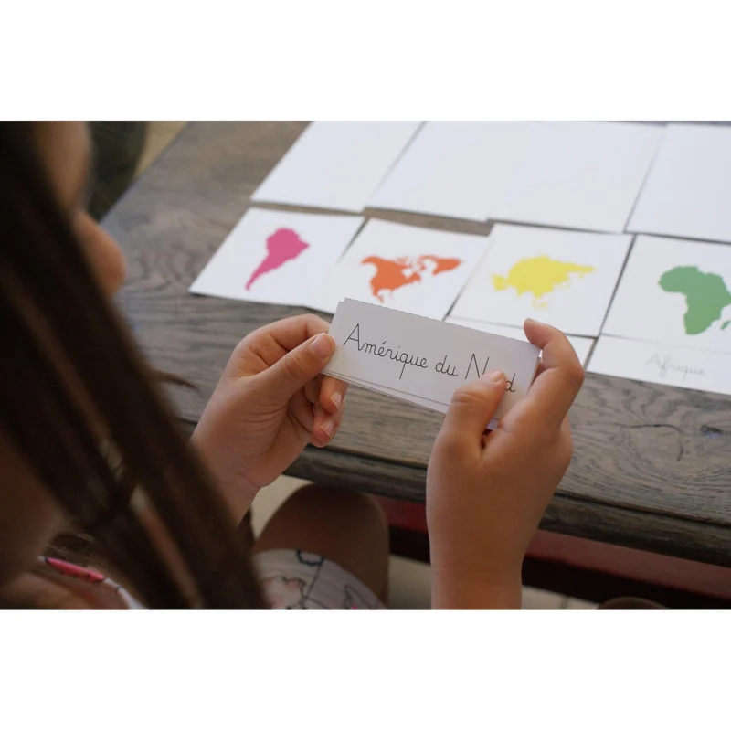 Puzzle Planisphère des Continents Montessori