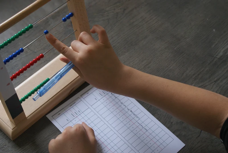 Boulier Montessori