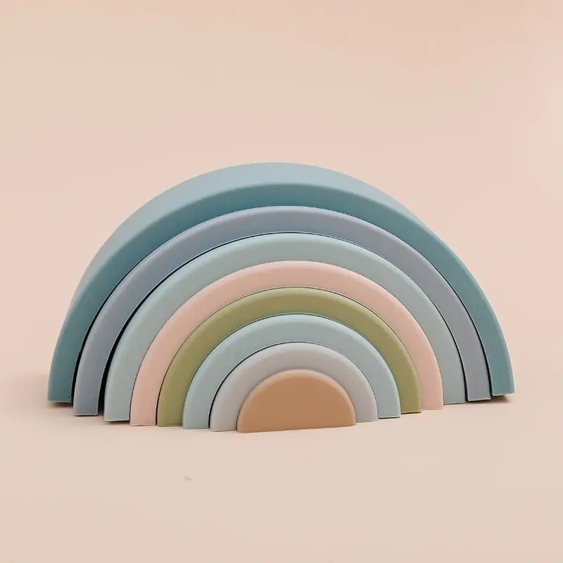Petit Arc-En-Ciel en Bois