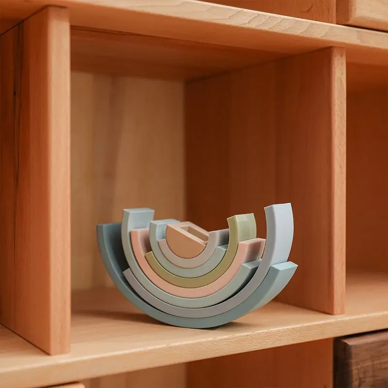 Petit Arc-En-Ciel en Bois
