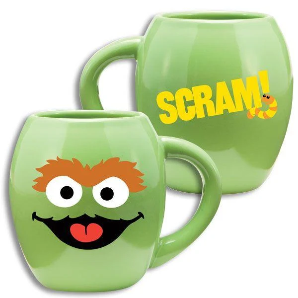 Sesame Street Oscar Oval Ceramic Mug / Tasse ovale en céramique